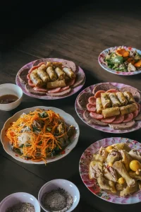 Mâm nem rán chấm mắm